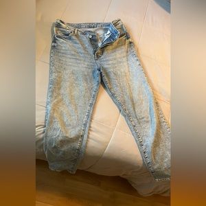 H&M mom jeans